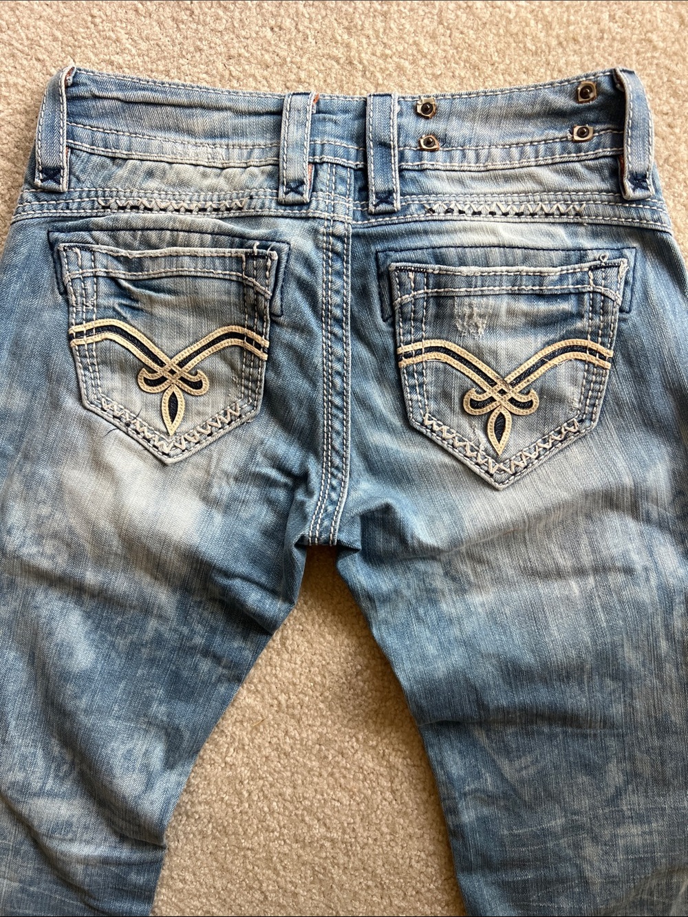 Rock Revival “Becky” Women's Straight Jeans factory bleach look